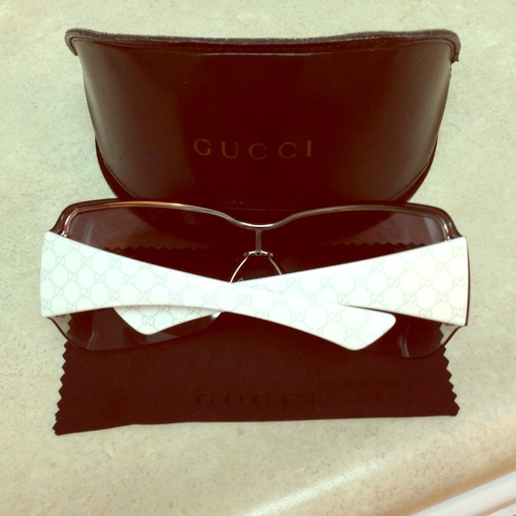 Gucci sunnies
