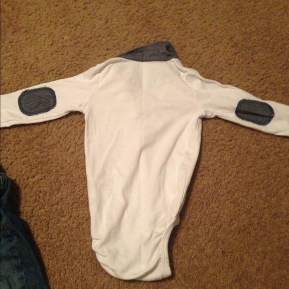 *BUNDLE* H&M baby jeans and long sleeve - Picture 4 of 4
