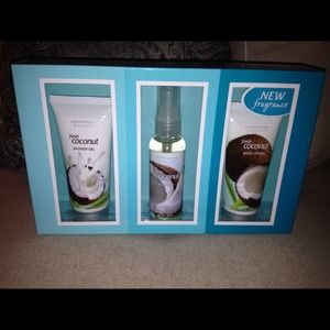 New Fresh Coconut Fragrance Gift Set