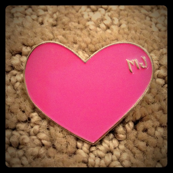 Marc by Marc Jacobs MJ Pink Heart Pin