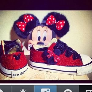 SOLD💢💢💢Custom made Mickey Chucks!!
