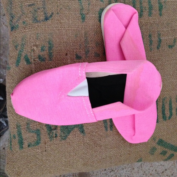 Pink shoes/ flats just these three pairs left!