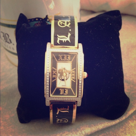 RESERVED FOR GODISLOVE23!! 👏