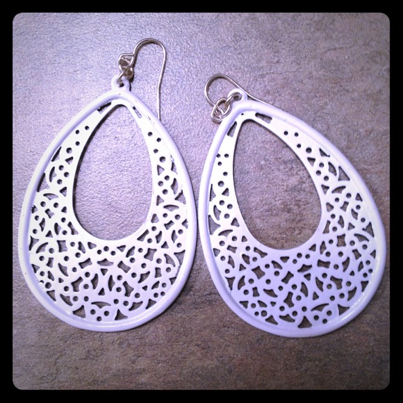 White filigree earrings.