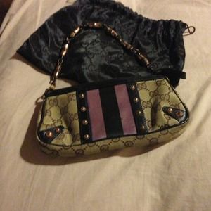 Authentic Gucci !!!!