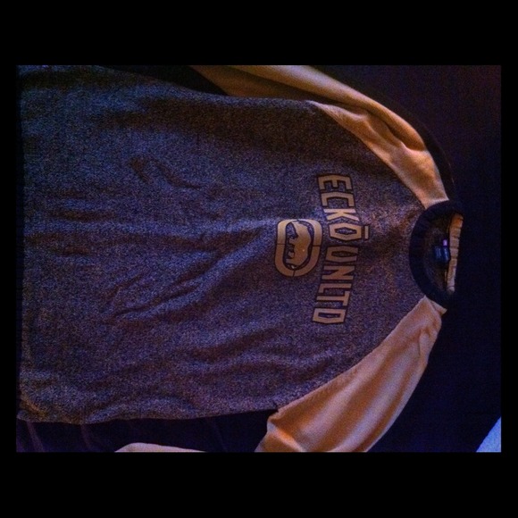 Ecko sweater