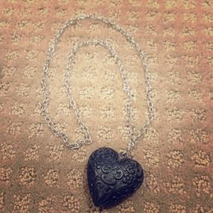 Baroque Style Heart Necklace