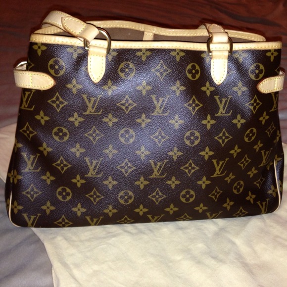 💢SOLD LOCALLY💢Authentic LV Horizontal Batignolle