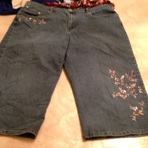 Sold Plus size capris