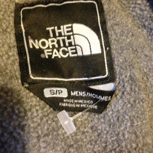North face jacket - Picture 3 of 4