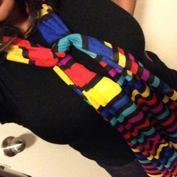 ❗SOLD❗bundled -Colorful Scarf
