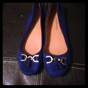 Size 9 cobalt blue flats