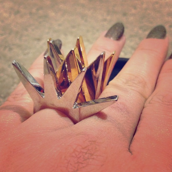 nOir Flat Spike Stackable 4 Ring Set size 6