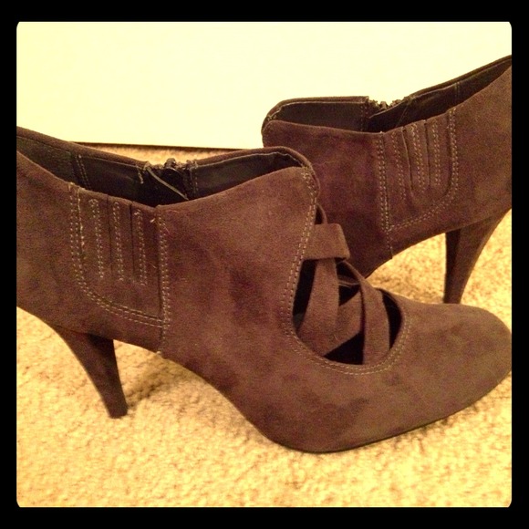 🔥Vera Wang shoes🔥 NWOT