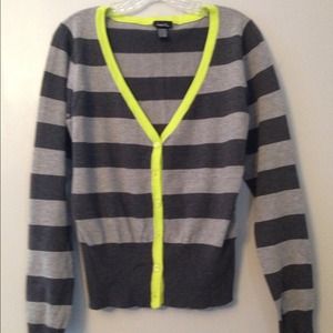 💜SOLD💜Striped sweater