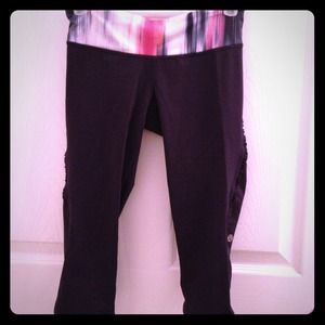 SOLD❗Lululemon Run Fast & Free crops Sz 4