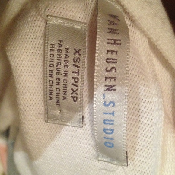 Sweater - Picture 2 of 2