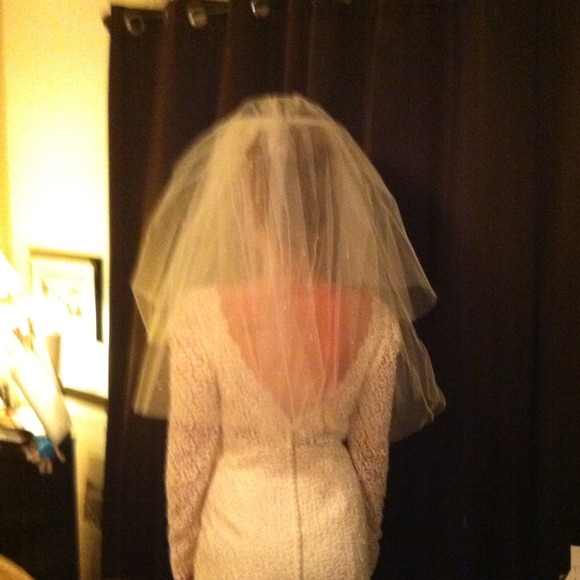 More pic - Picture 4 of 4