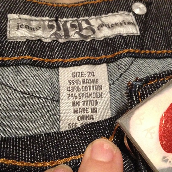 AB Jeans plus size shorts size 24 NWT - Picture 3 of 4