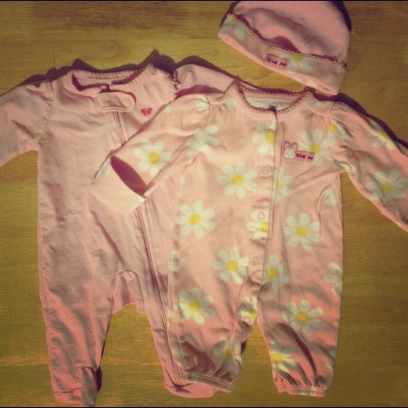 2 NB Baby Sleepers