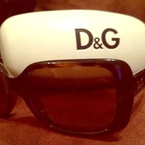 Name brand sunglass