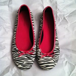 Pink black and white zebra flats