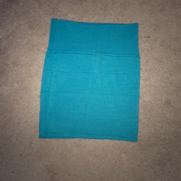 Turquoise Elastic Skirt