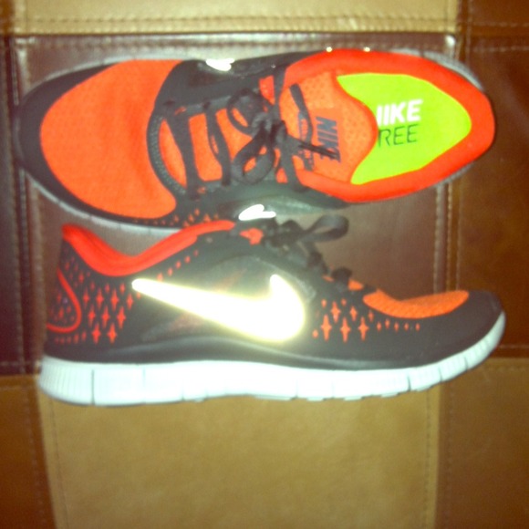 Reserved for Amber NEW Nike free run 3 brand new
