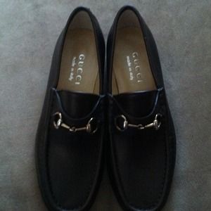 Authentic Gucci loafers never worn