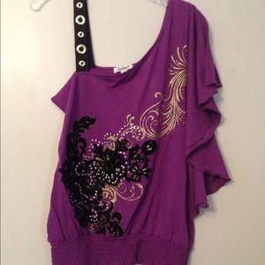 🌹🌹RESERVED🌹🌹Bundle w/ Paris Amour