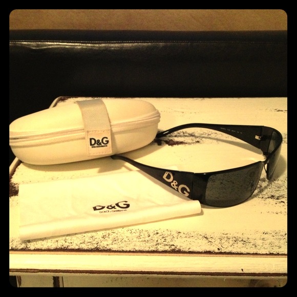 REDUCED! D&G Black Sunglasses 💯% Authentic!