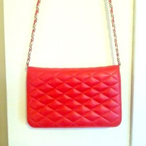 🚫TRADED🚫 Red hot quilted bag