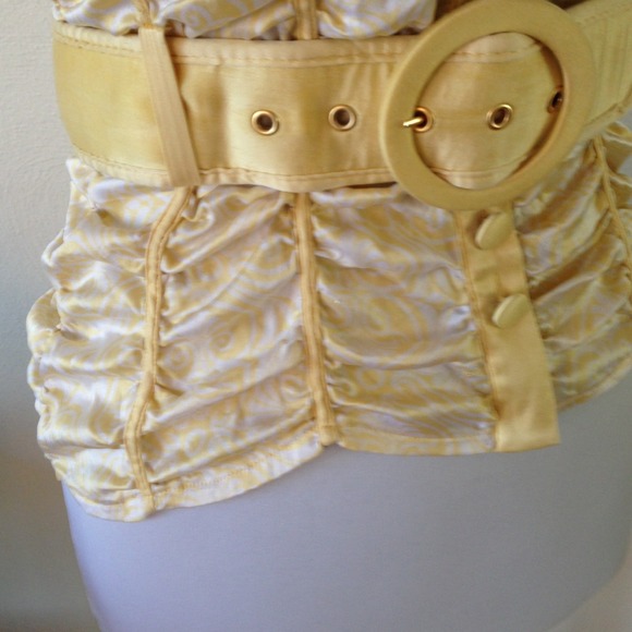 Silk Bebe halter top - Picture 2 of 4