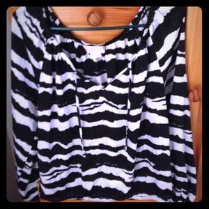 Brand new Small Michael Kors silky top