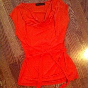 🚫SOLD🚫 via paypal Orange top