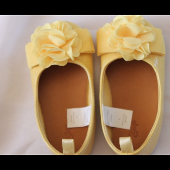 Baby Gap Toddler Flats