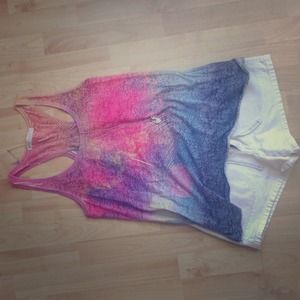 **SOLD**Kirra razorback burnout tank large