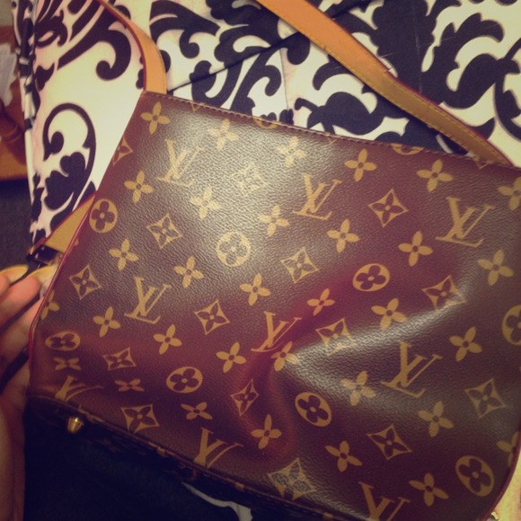 Small Louie Bag 💁