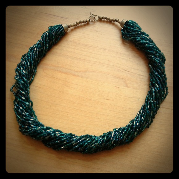 Gorgeous Blue glass beads necklace