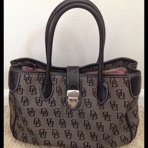 Authentic Dooney and Bourke Purse
