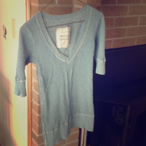 Mossimo knitted T