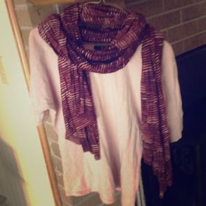 Gap shirt and scarf