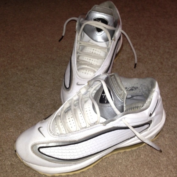 Nike Ken Griffey Jr. - Picture 4 of 4