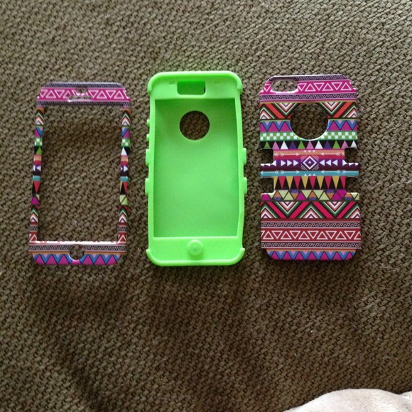 ❌❌SOLD❌❌iPhone 5 tribal case - Picture 3 of 3