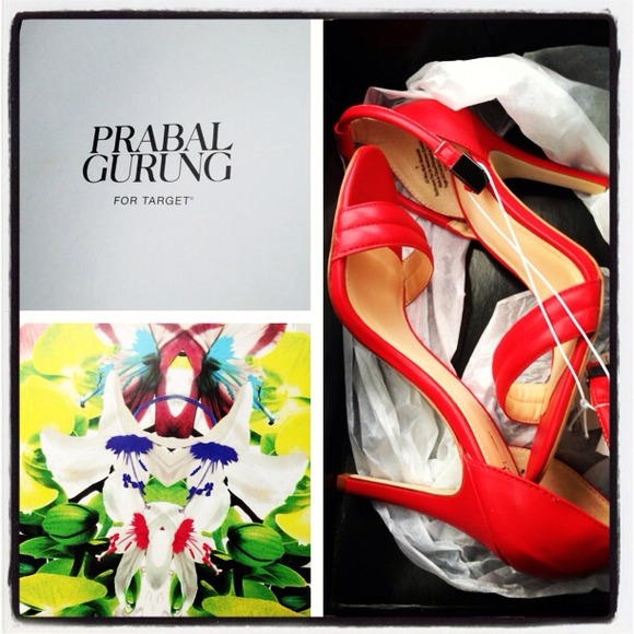 🔴Sold Red two strap sandals - Picture 1 of 1