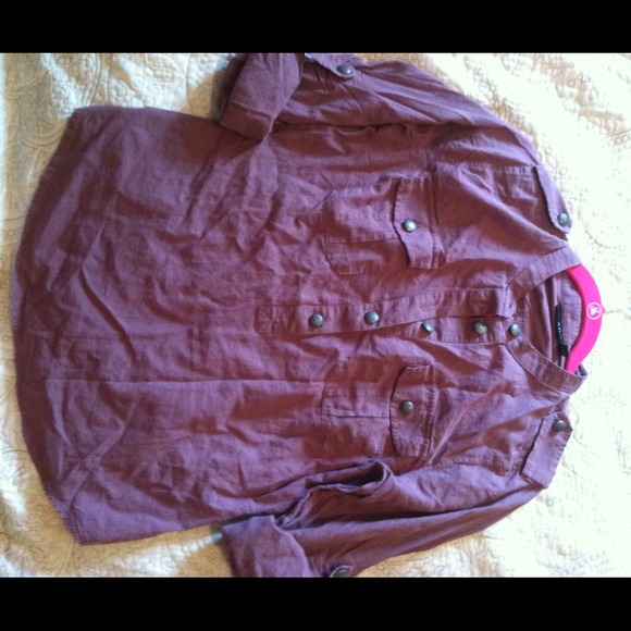 Ana 3/4 sleeve shirt. Small.