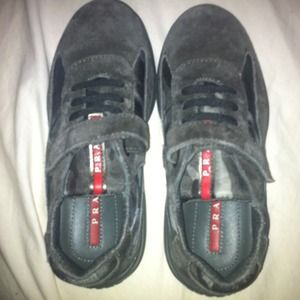 Little boy army green Pradas