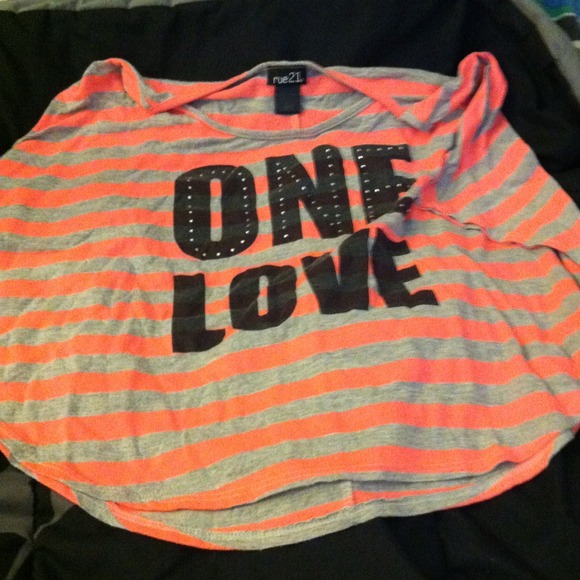 Rue 21 one love