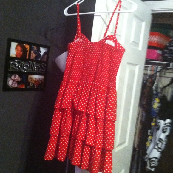 Dress - Picture 2 of 2