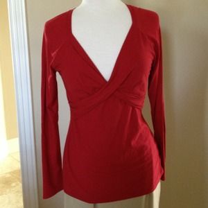 L/S V-neck Tee.  True red